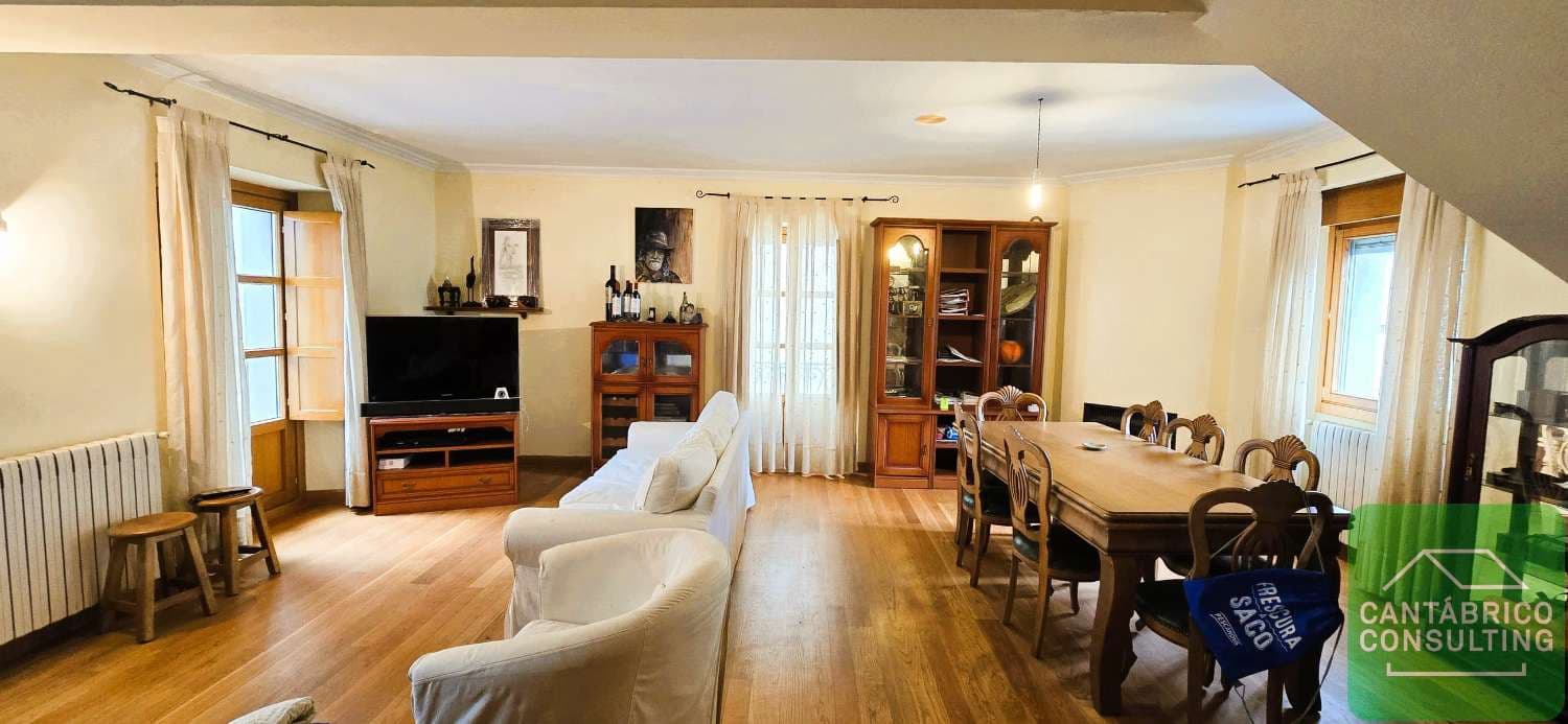 4 soveværelse Lejlighed til salg i Navia - € 310.000 (Ref: 3992836)