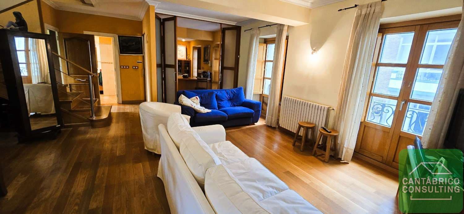 4 soveværelse Lejlighed til salg i Navia - € 310.000 (Ref: 3992836)