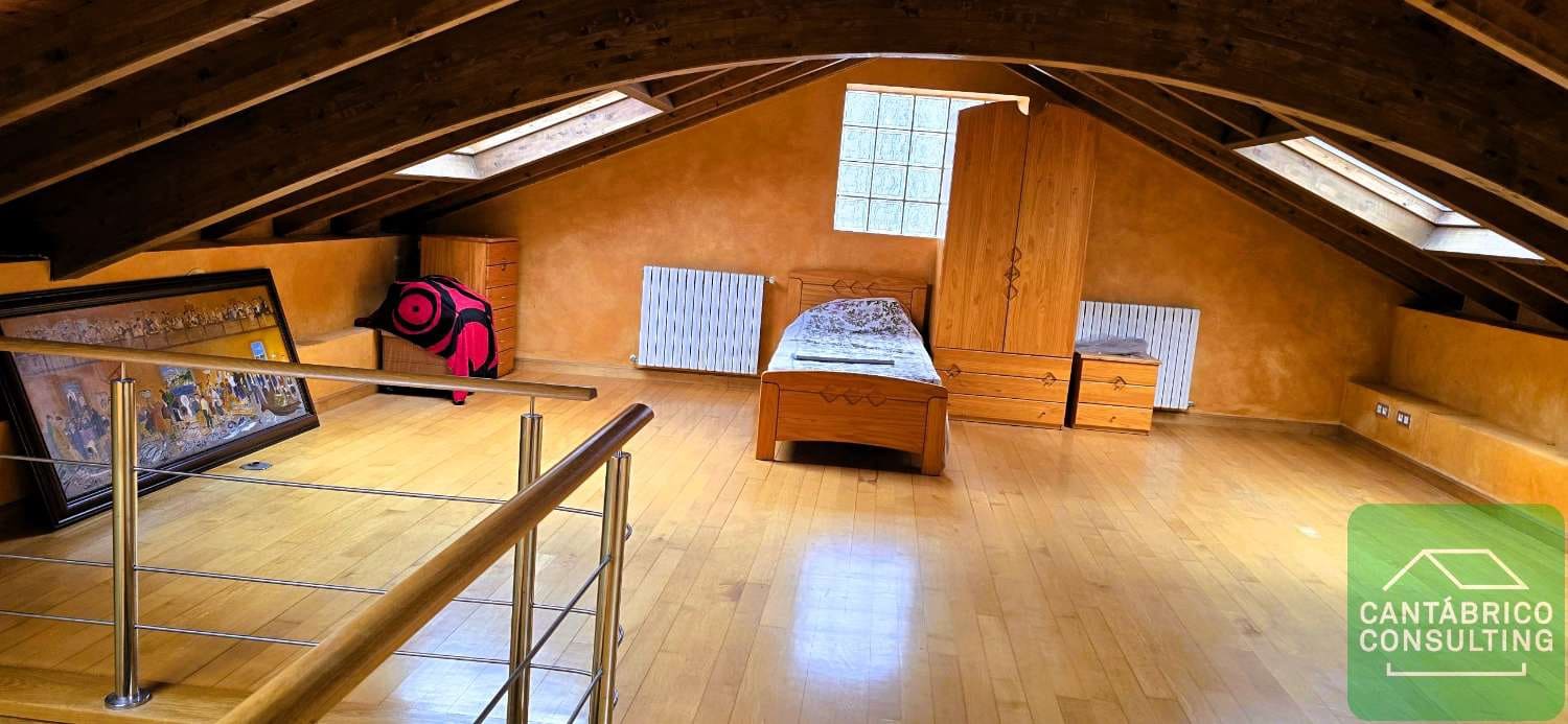 4 soveværelse Lejlighed til salg i Navia - € 310.000 (Ref: 3992836)