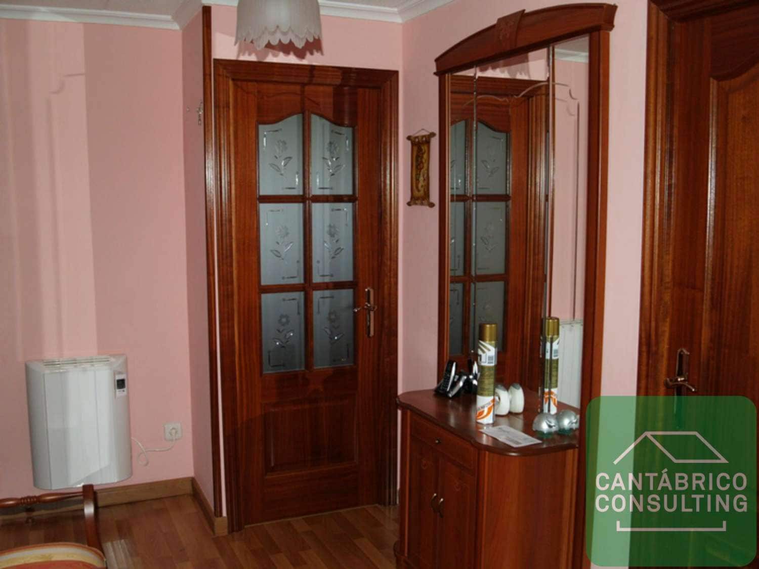5 quarto Casa em Banda para venda em Coana - 260 000 € (Ref: 4036648)