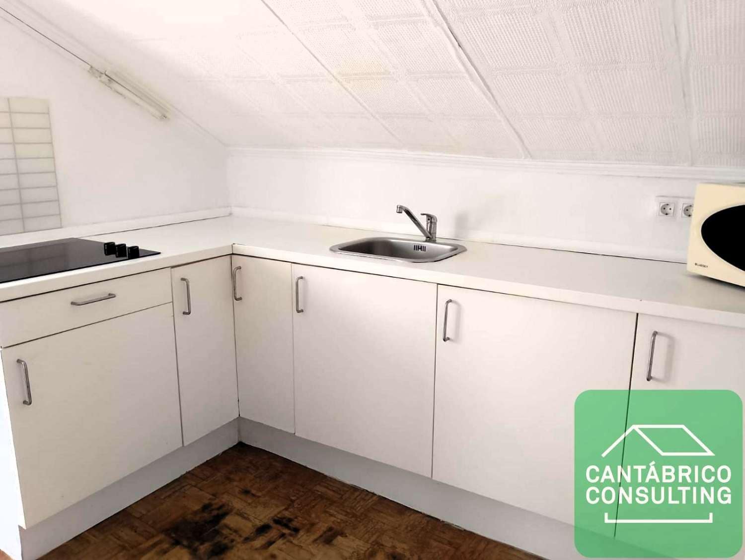 5 quarto Casa em Banda para venda em Coana - 260 000 € (Ref: 4036648)