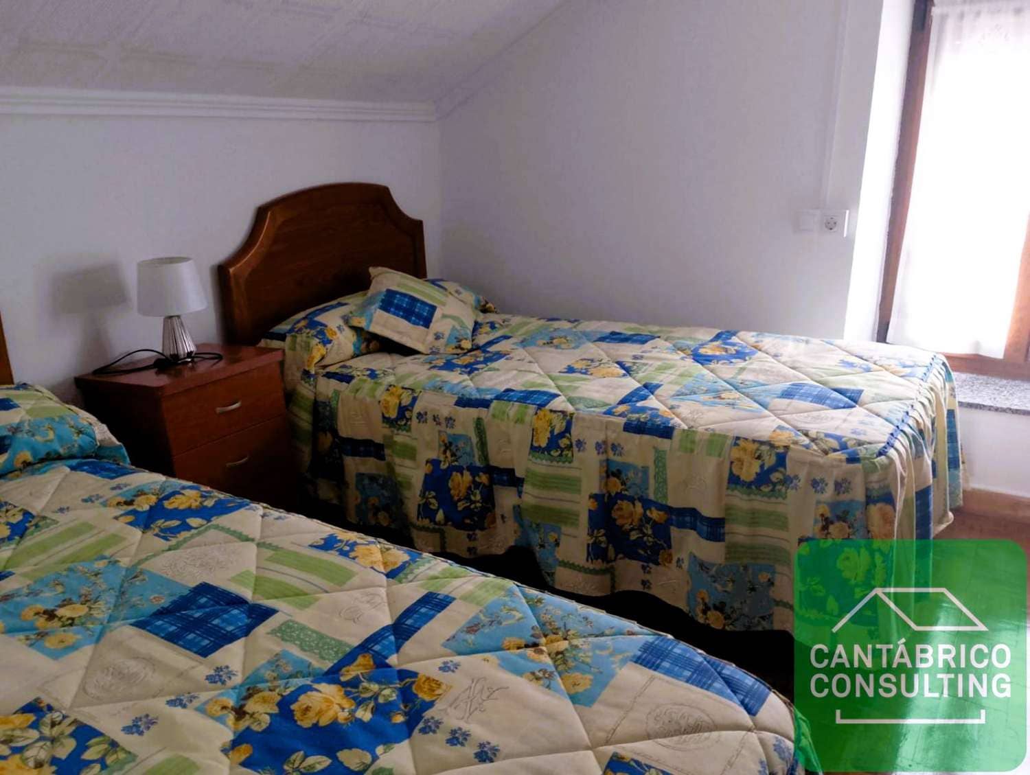 5 quarto Casa em Banda para venda em Coana - 260 000 € (Ref: 4036648)