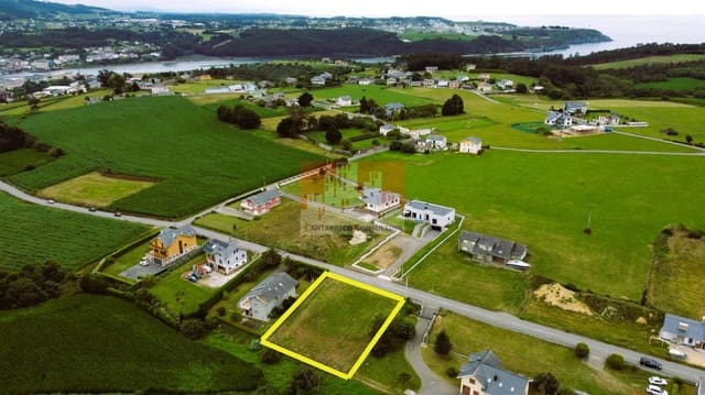 Building Plot for sale in Navia - € 70,000 (Ref: 5243292)