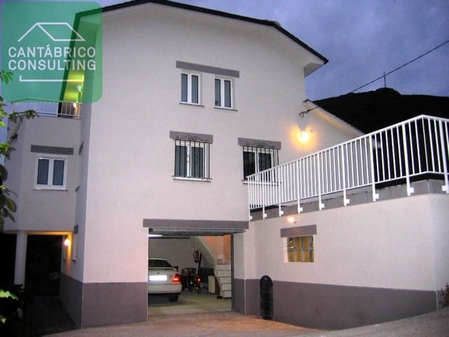 Casa de 3 habitaciones en Villayón en venta con garaje - 188.000 € (Ref: 6044228)