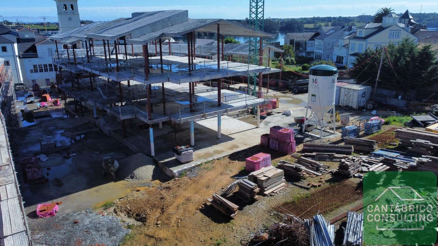 3 soveværelse Rækkehus til salg i Castropol med garage - € 285.000 (Ref: 7923490)