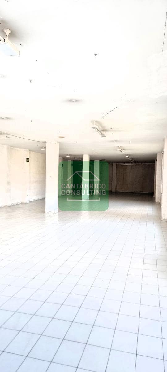 Local Commercial à vendre à Navia - 290 000 € (Ref: 8339398)