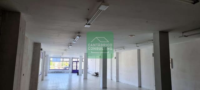 Erhverv til salg i Navia - € 290.000 (Ref: 8339398)