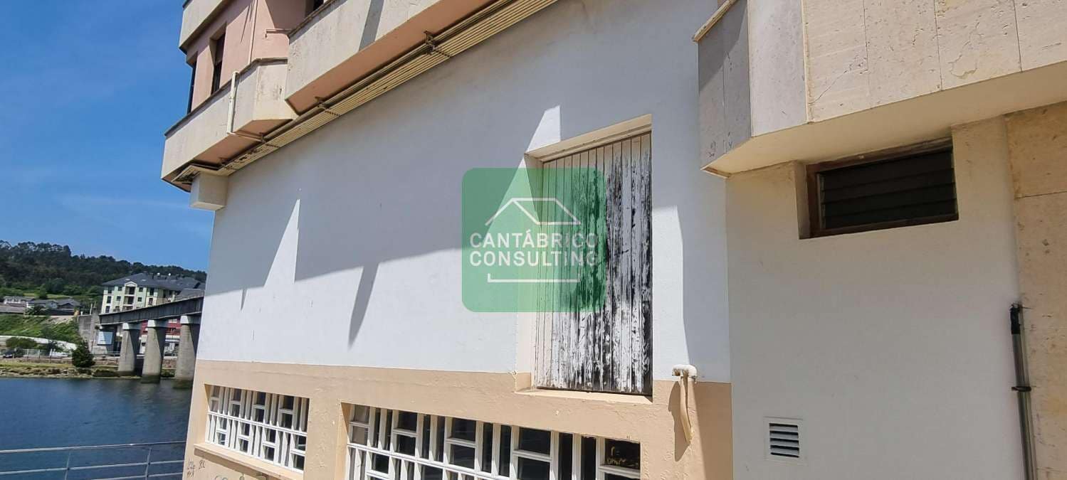 Local Commercial à vendre à Navia - 290 000 € (Ref: 8339398)