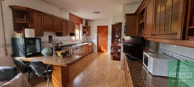 6 quarto Moradia para venda em Ribadeo com garagem - 230 000 € (Ref: 8599270)