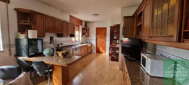 6 quarto Moradia para venda em Ribadeo com garagem - 230 000 € (Ref: 8599270)