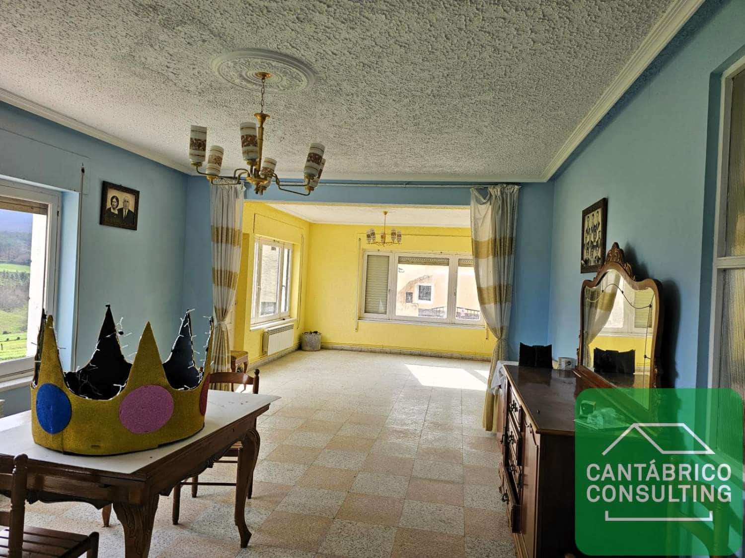 7 soverom Hus til salgs i Navia - € 359 000 (Ref: 8640765)