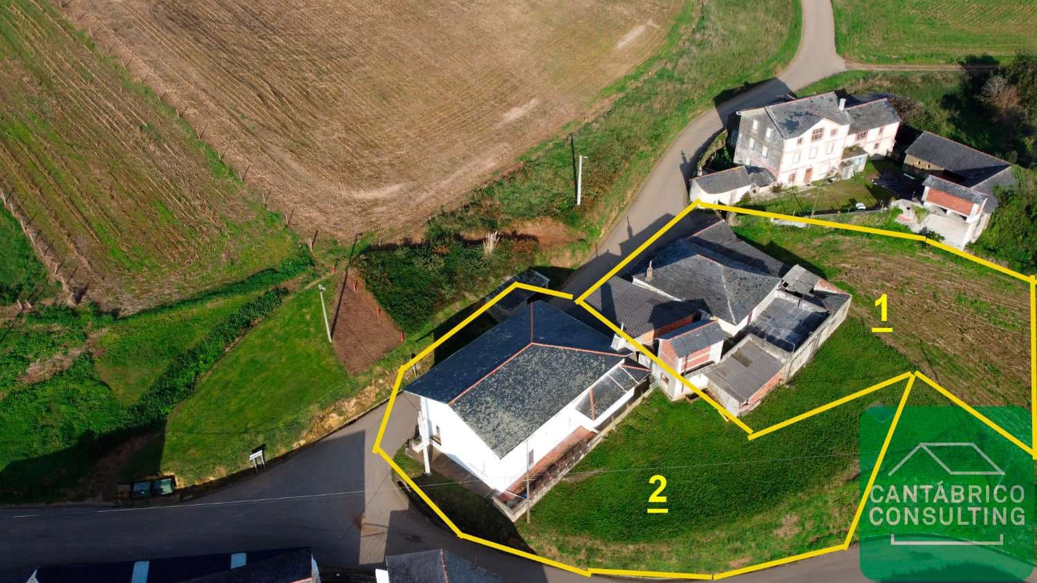 7 soverom Hus til salgs i Navia - € 359 000 (Ref: 8640765)