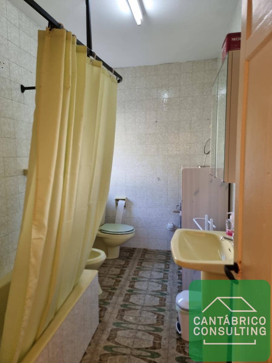 3 soveværelse Byhus til salg i Luarca - € 169.000 (Ref: 8701614)