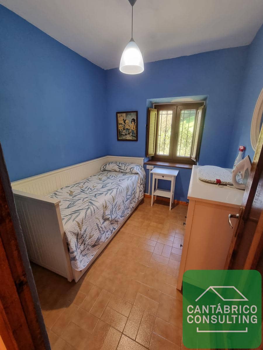 3 soveværelse Byhus til salg i Luarca - € 169.000 (Ref: 8701614)