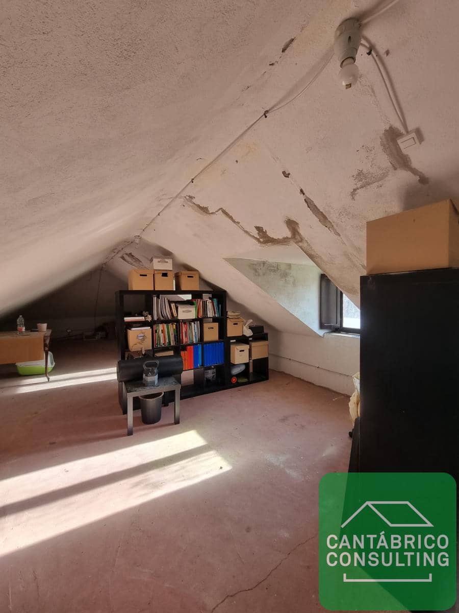 3 soveværelse Byhus til salg i Luarca - € 169.000 (Ref: 8701614)