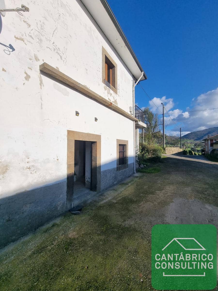 3 soveværelse Byhus til salg i Luarca - € 169.000 (Ref: 8701614)