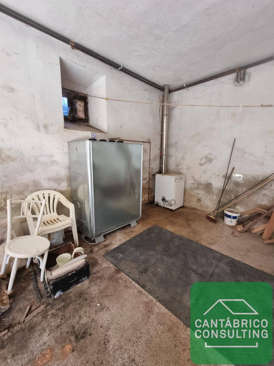 3 soveværelse Byhus til salg i Luarca - € 169.000 (Ref: 8701614)