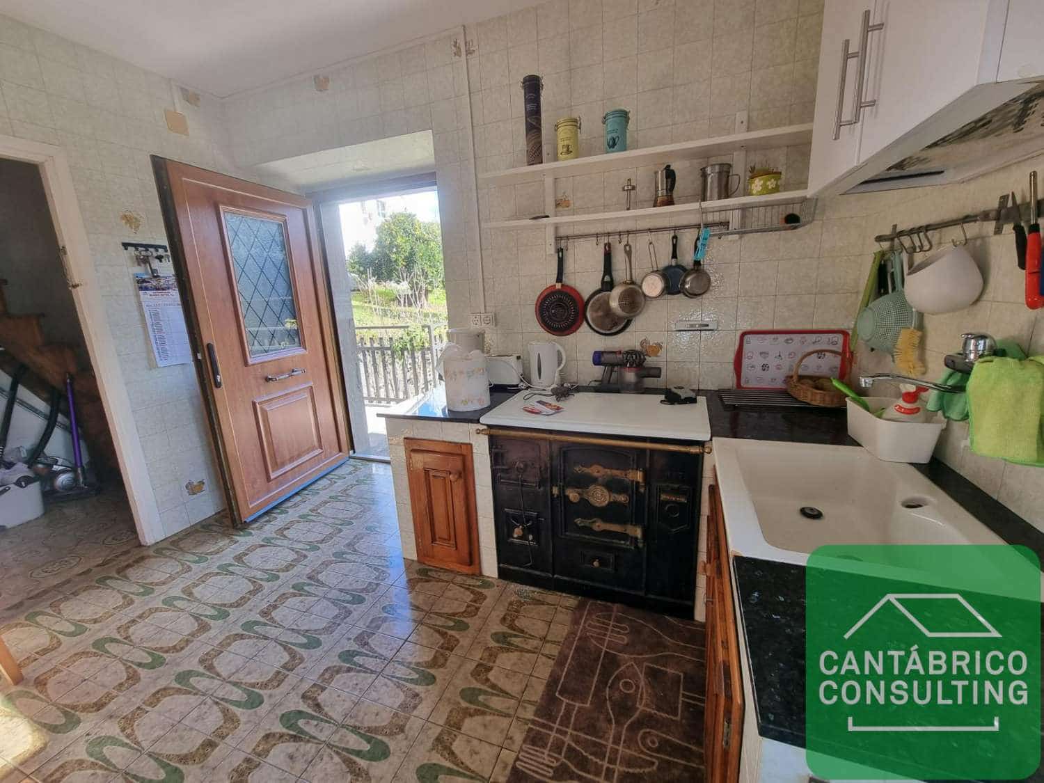 3 soveværelse Byhus til salg i Luarca - € 169.000 (Ref: 8701614)