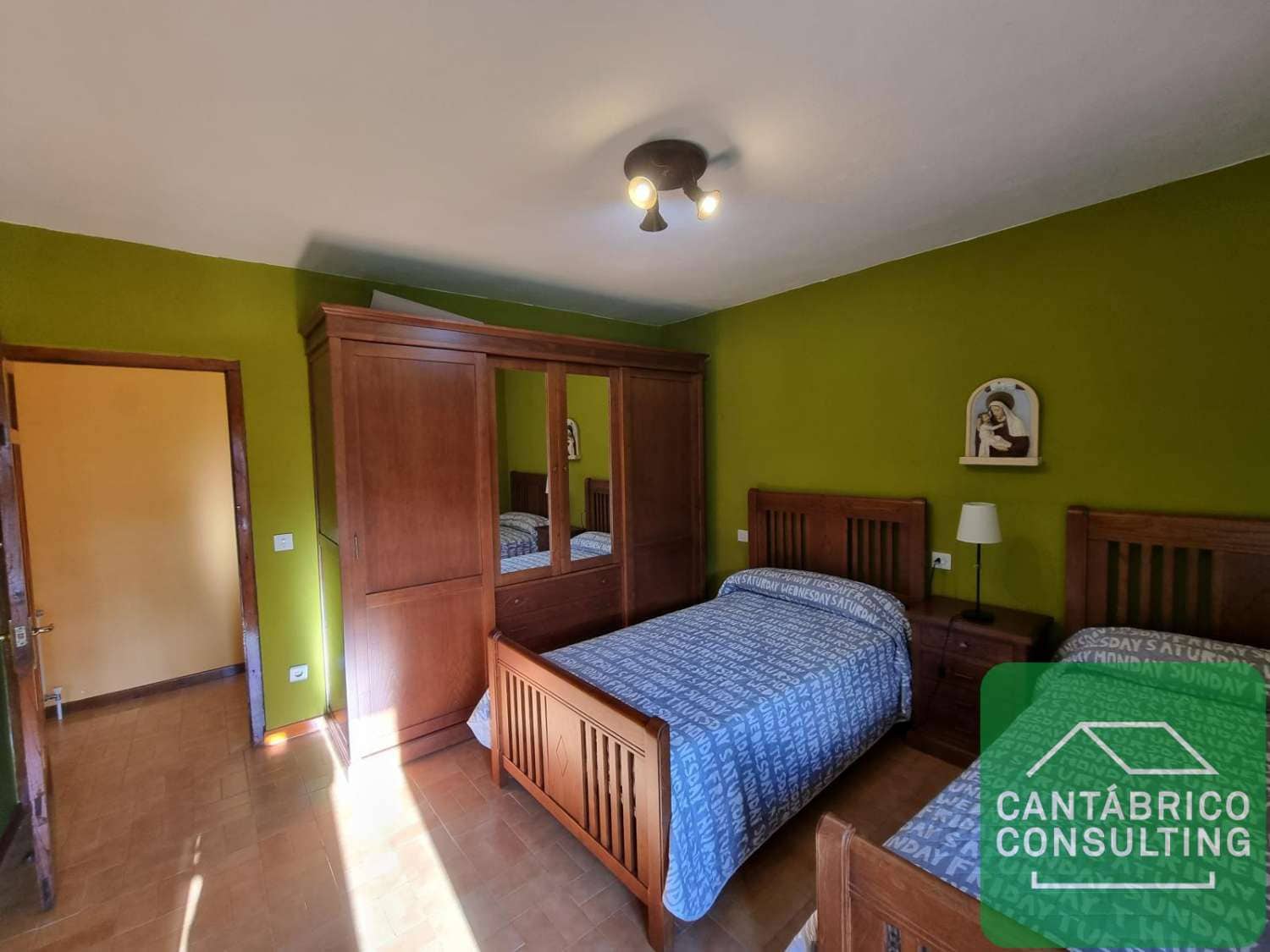 3 soveværelse Byhus til salg i Luarca - € 169.000 (Ref: 8701614)