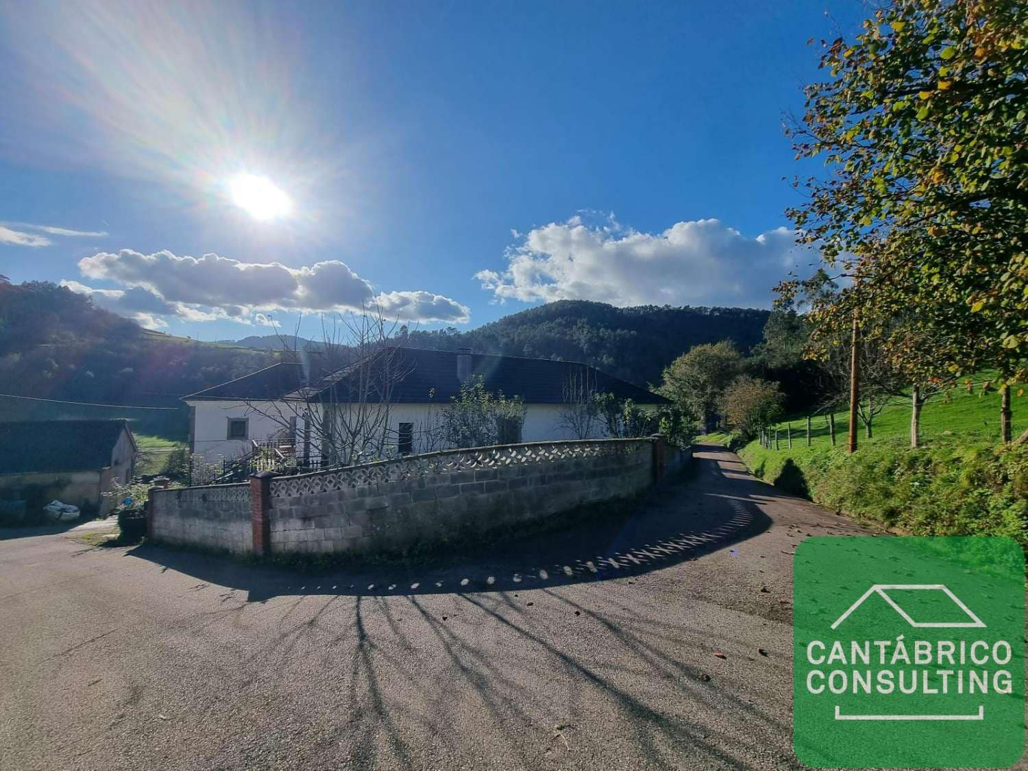 3 soveværelse Byhus til salg i Luarca - € 169.000 (Ref: 8701614)