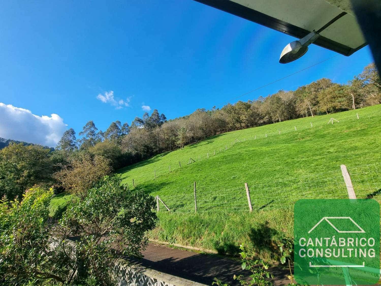 3 soveværelse Byhus til salg i Luarca - € 169.000 (Ref: 8701614)