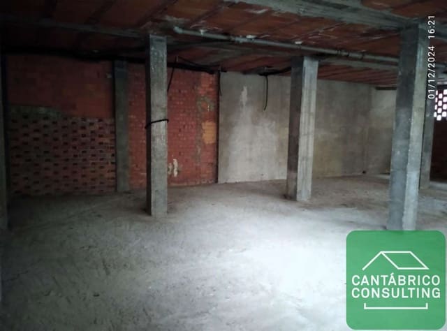 Erhverv til salg i Navia - € 117.000 (Ref: 8707209)