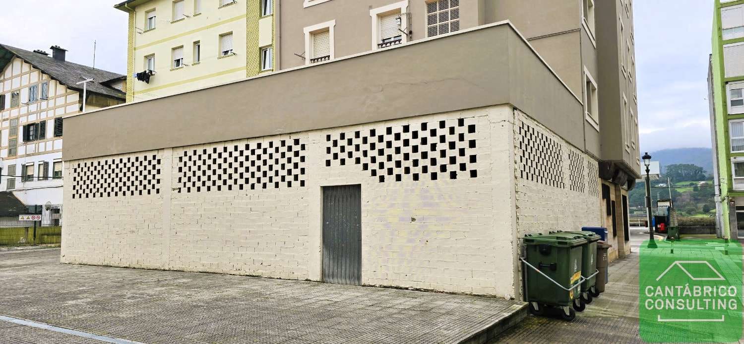 Erhverv til salg i Navia - € 117.000 (Ref: 8707209)