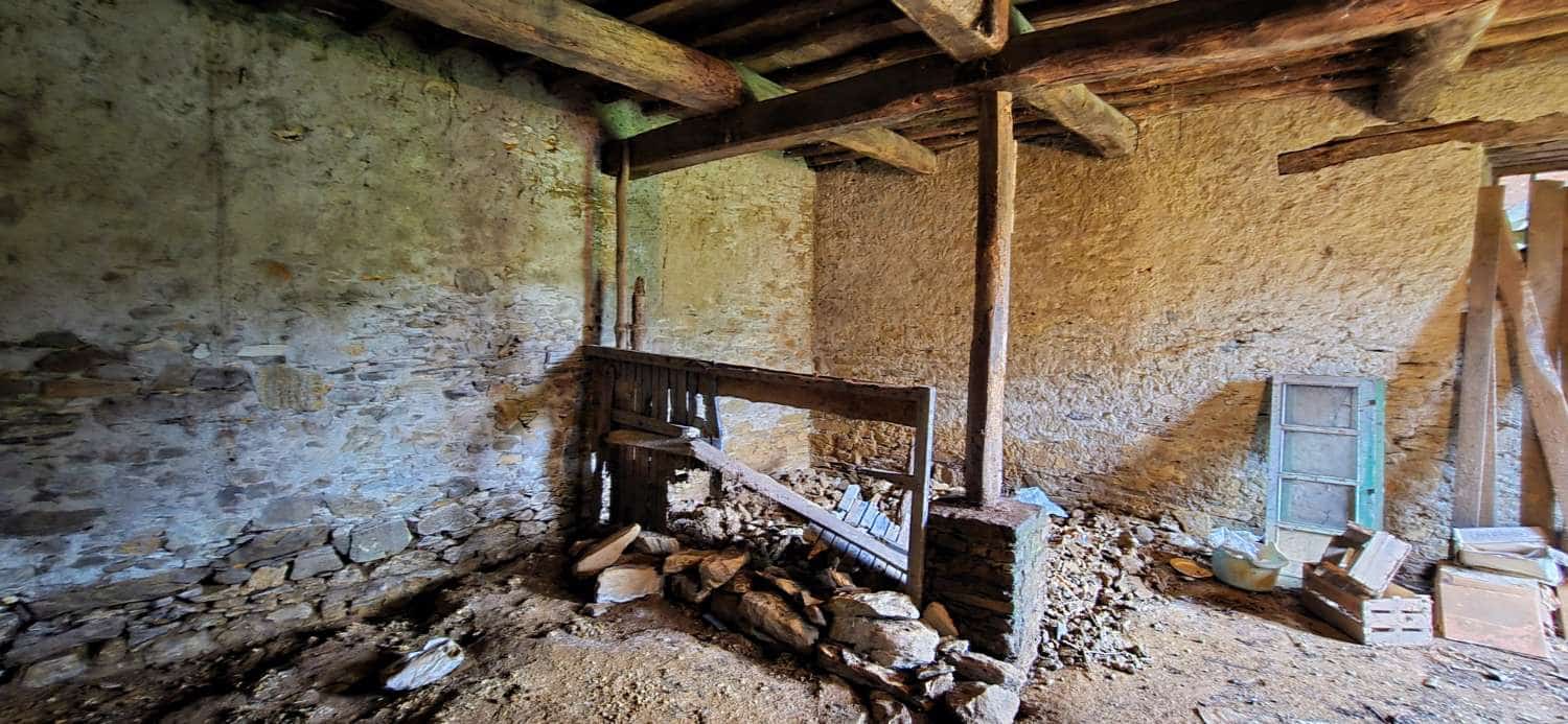 5 soveværelse Byhus til salg i Castropol - € 210.000 (Ref: 8763367)