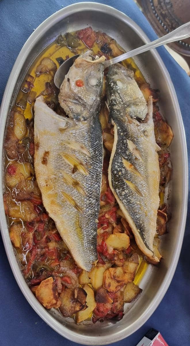 Restaurant/Bar til salg i Navia - € 500.000 (Ref: 8779931)