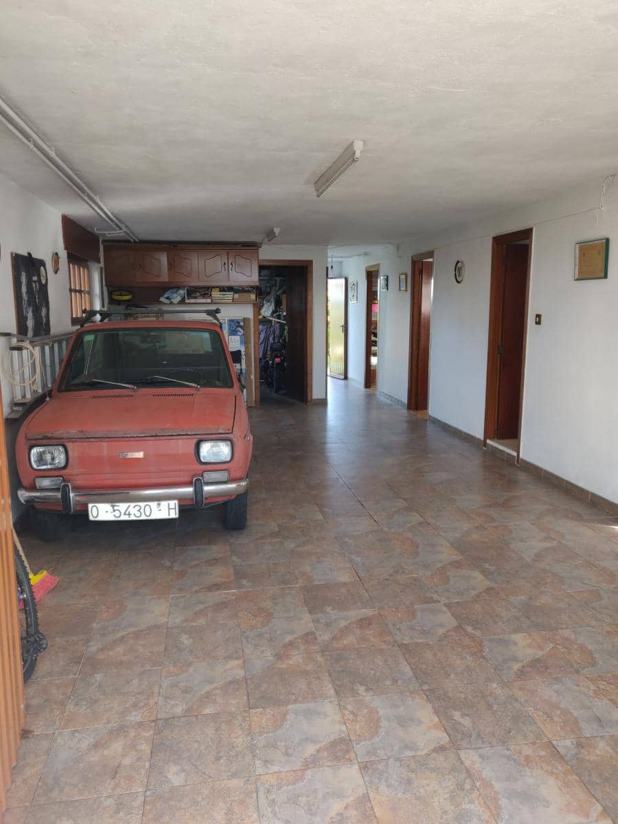 6 soveværelse Villa til salg i Coana med garage - € 500.000 (Ref: 8786013)