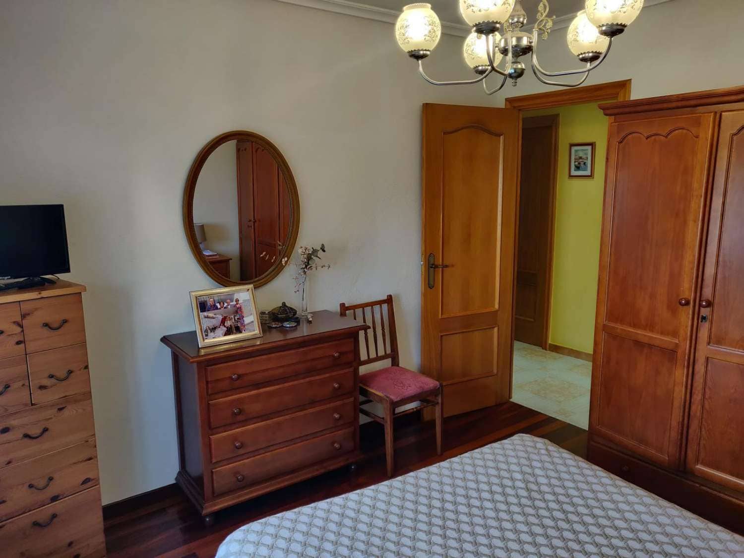 6 soveværelse Villa til salg i Coana med garage - € 500.000 (Ref: 8786013)