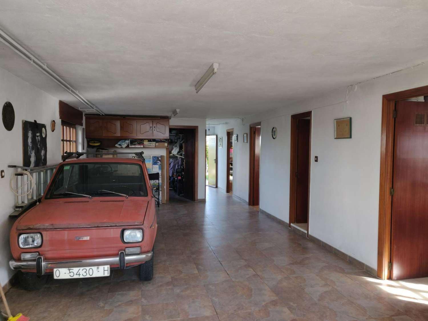 6 soveværelse Villa til salg i Coana med garage - € 500.000 (Ref: 8786013)