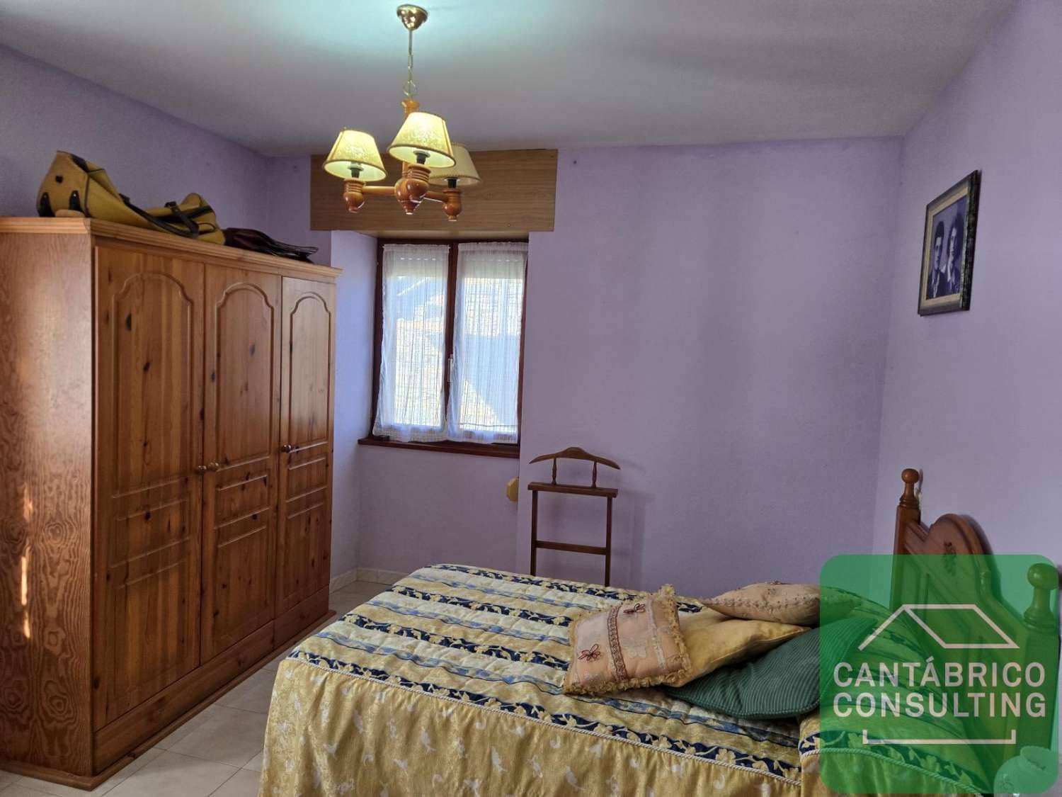 5 soveværelse Byhus til salg i Navia - € 276.000 (Ref: 8836319)