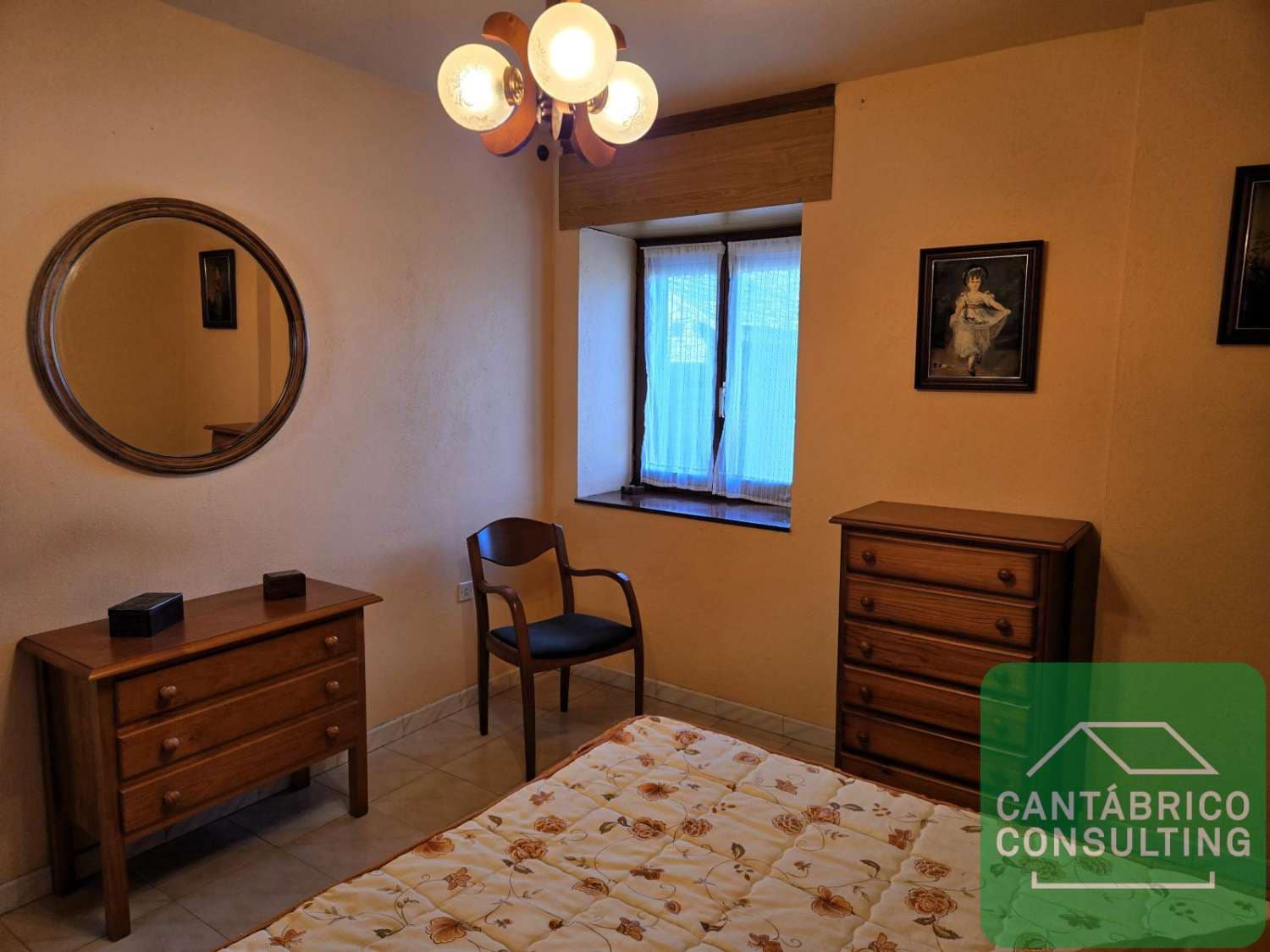 5 soveværelse Byhus til salg i Navia - € 276.000 (Ref: 8836319)