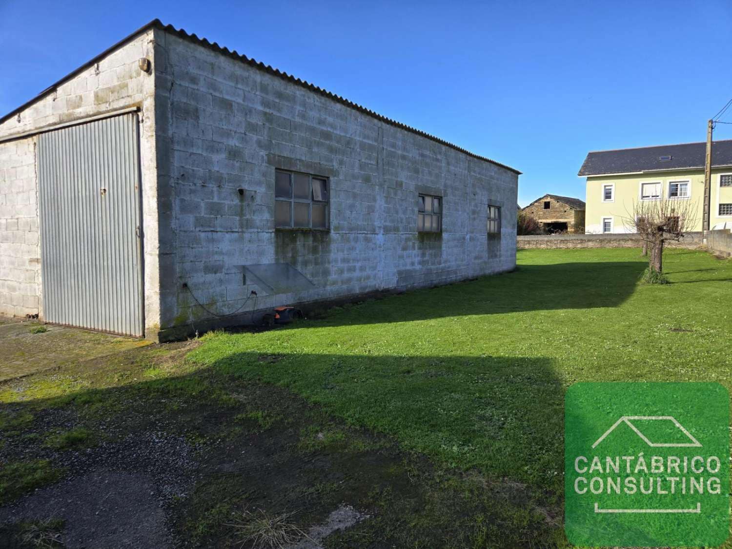 5 soveværelse Byhus til salg i Navia - € 276.000 (Ref: 8836319)