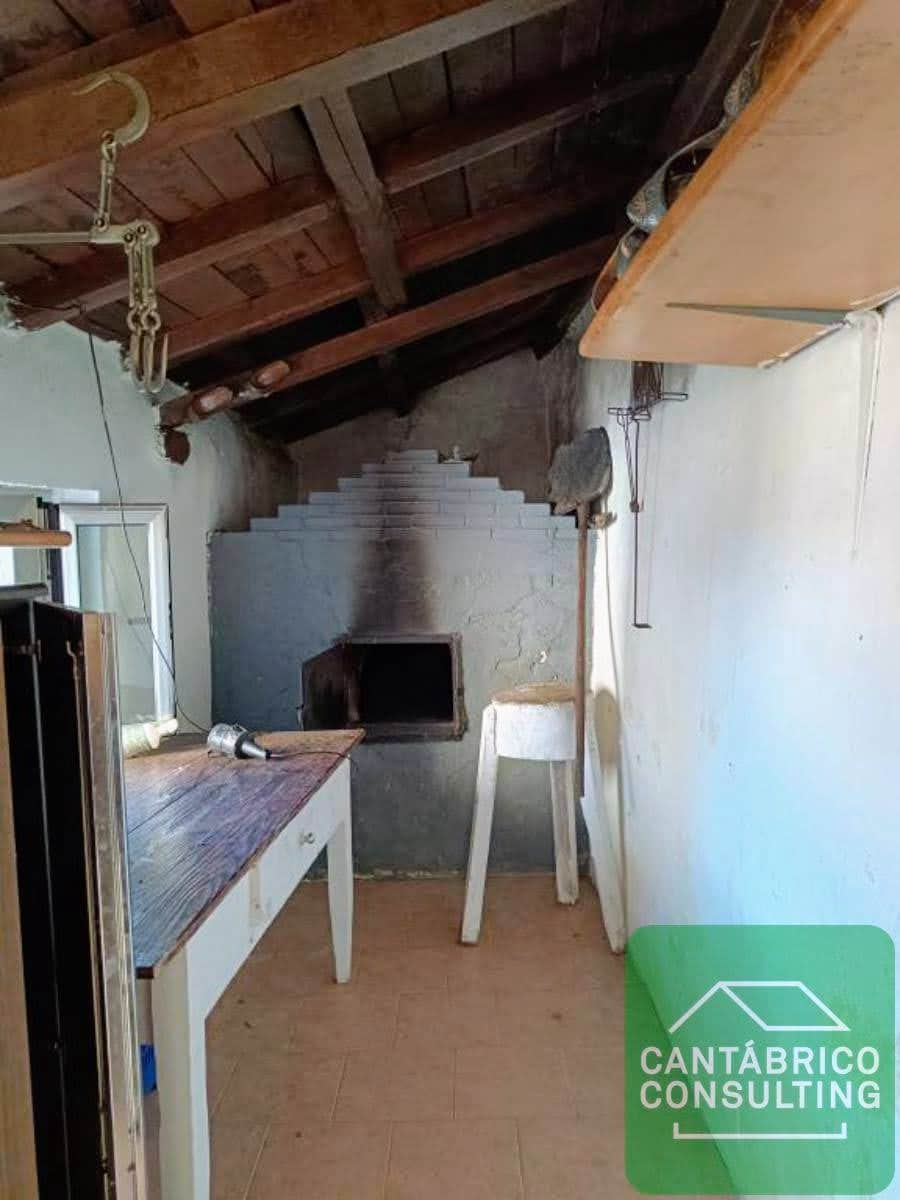 4 soveværelse Byhus til salg i Villayon med garage - € 235.000 (Ref: 8856760)