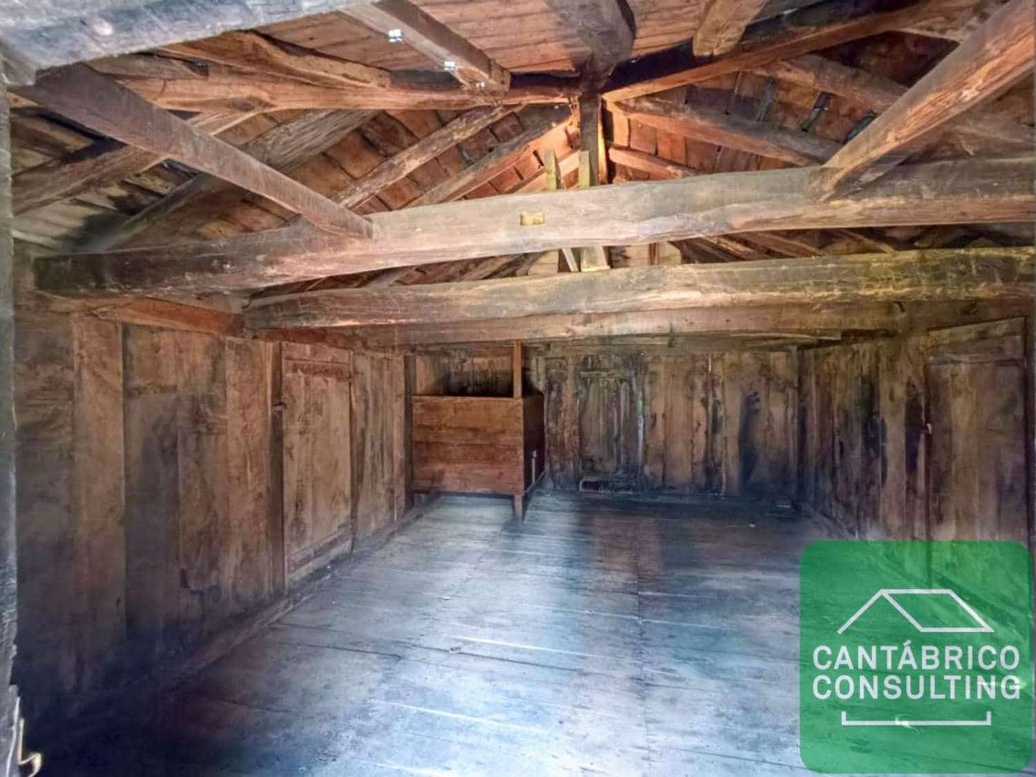 4 soveværelse Byhus til salg i Villayon med garage - € 235.000 (Ref: 8856760)