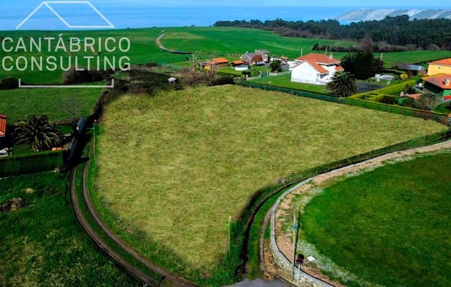 Tomt till salu i Cudillero - 82 000 € (Ref: 8873918)