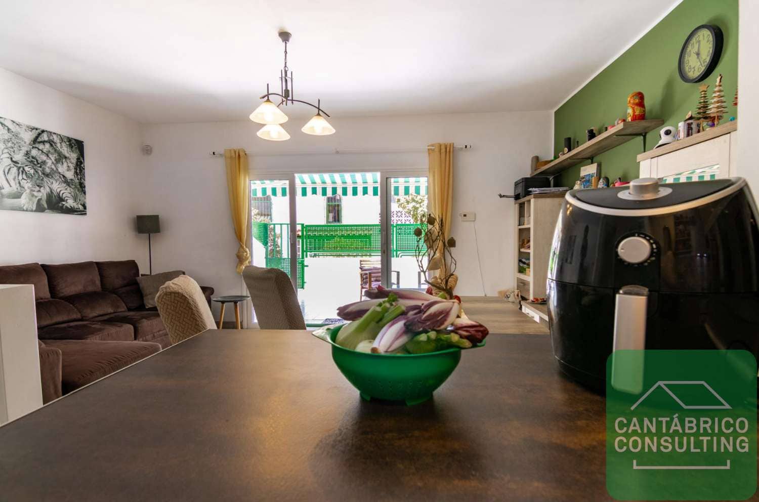 2 soveværelse Rækkehus til salg i Santiago del Teide med swimmingpool garage - € 380.000 (Ref: 8891012)