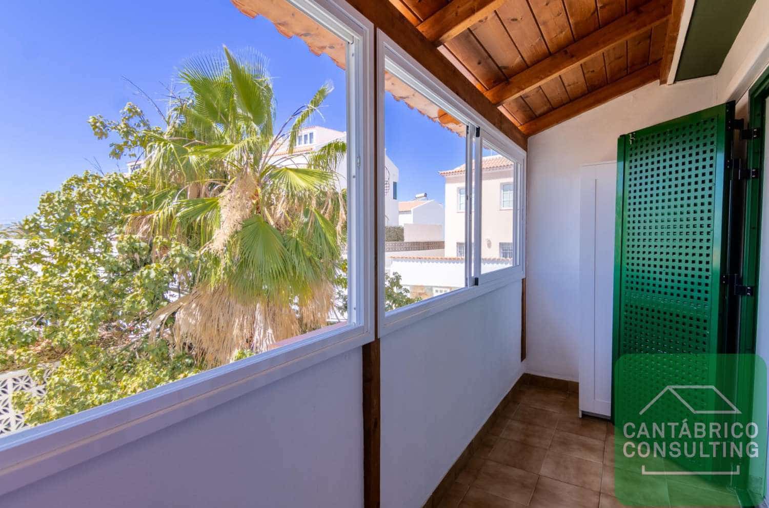 2 soveværelse Rækkehus til salg i Santiago del Teide med swimmingpool garage - € 380.000 (Ref: 8891012)