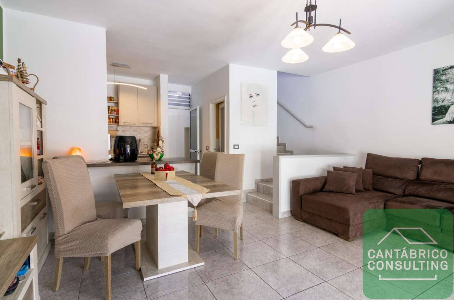 2 soveværelse Rækkehus til salg i Santiago del Teide med swimmingpool garage - € 380.000 (Ref: 8891012)