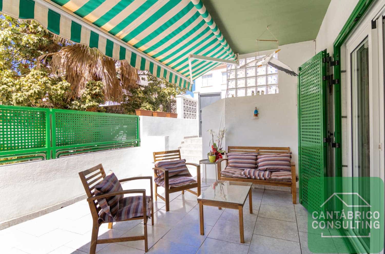 2 soveværelse Rækkehus til salg i Santiago del Teide med swimmingpool garage - € 380.000 (Ref: 8891012)
