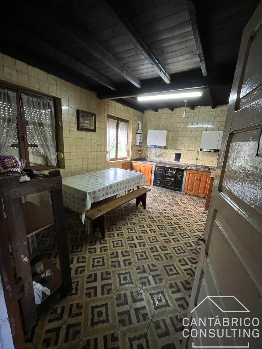 4 slaapkamer Rijtjeshuis te koop in San Martin de Oscos - € 60.000 (Ref: 8954108)