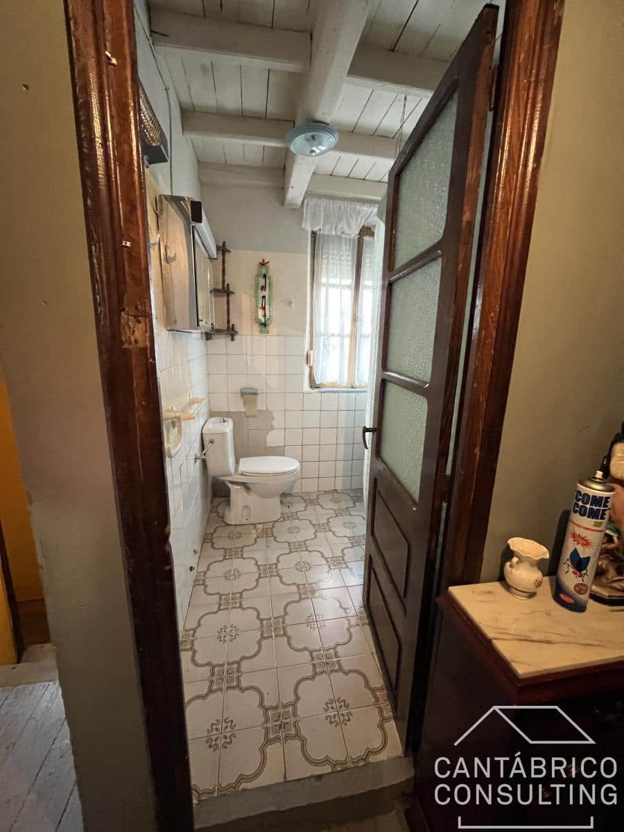 4 slaapkamer Rijtjeshuis te koop in San Martin de Oscos - € 60.000 (Ref: 8954108)