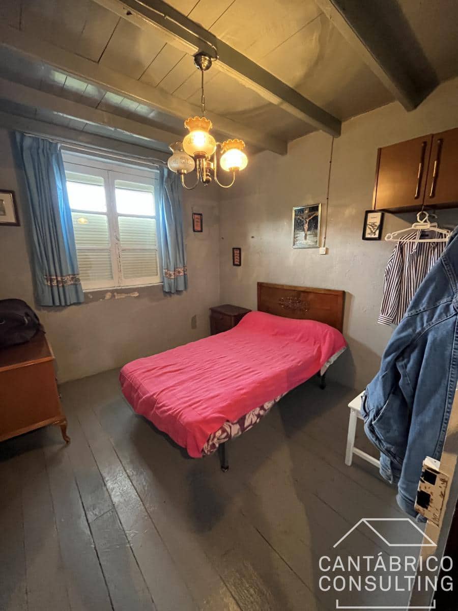 4 slaapkamer Rijtjeshuis te koop in San Martin de Oscos - € 60.000 (Ref: 8954108)