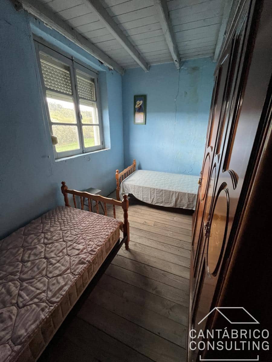 4 slaapkamer Rijtjeshuis te koop in San Martin de Oscos - € 60.000 (Ref: 8954108)