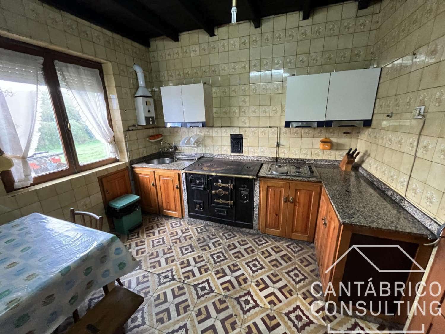 4 slaapkamer Rijtjeshuis te koop in San Martin de Oscos - € 60.000 (Ref: 8954108)