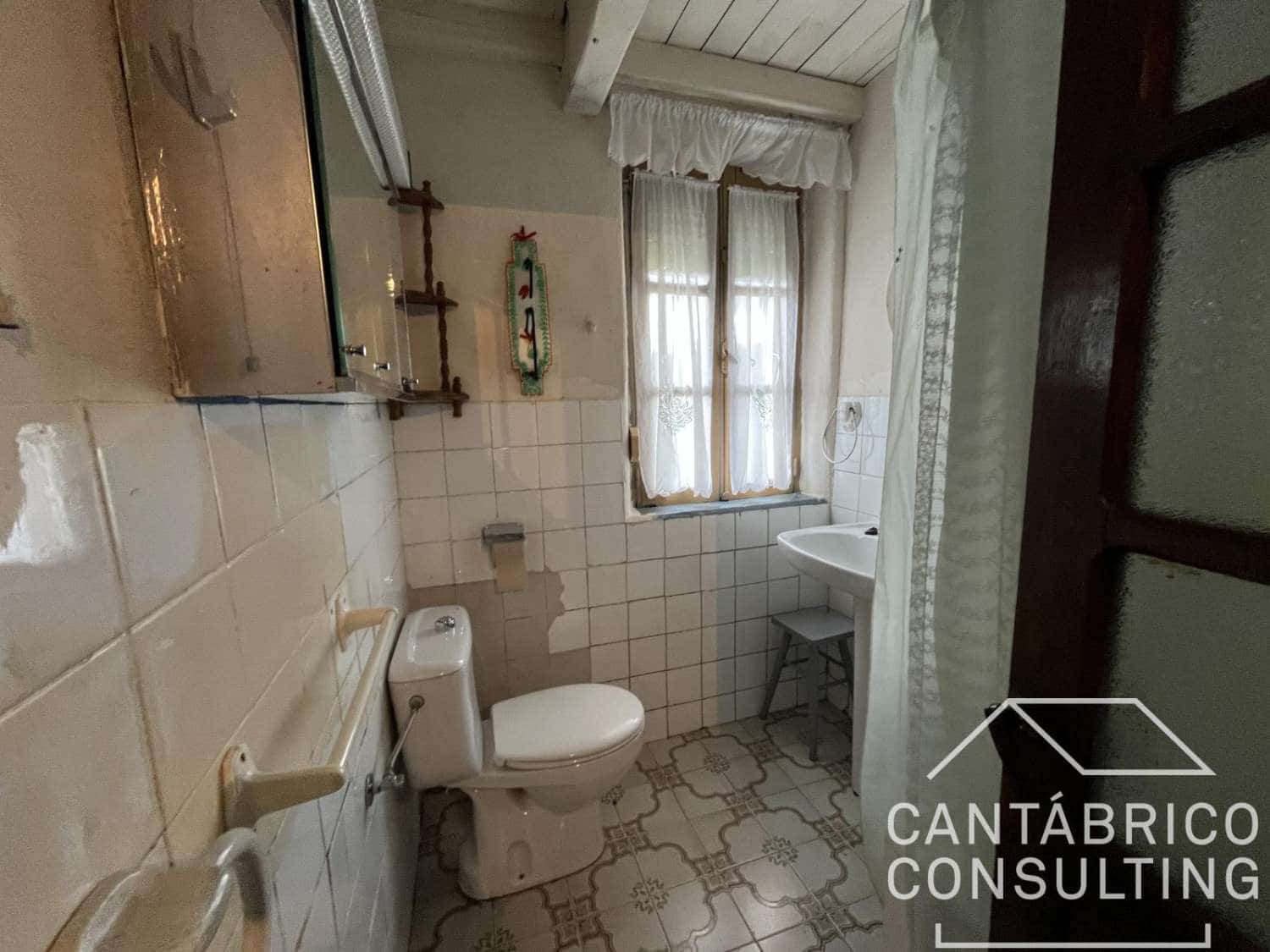 4 slaapkamer Rijtjeshuis te koop in San Martin de Oscos - € 60.000 (Ref: 8954108)