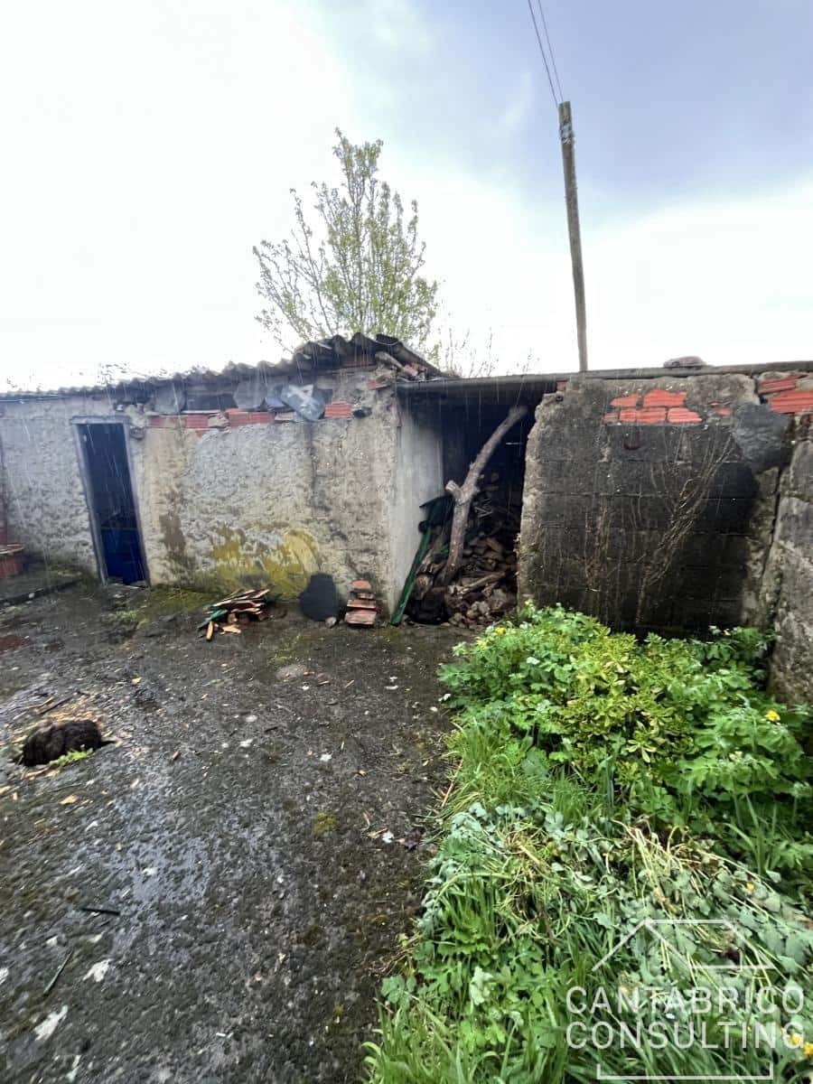 4 slaapkamer Rijtjeshuis te koop in San Martin de Oscos - € 60.000 (Ref: 8954108)