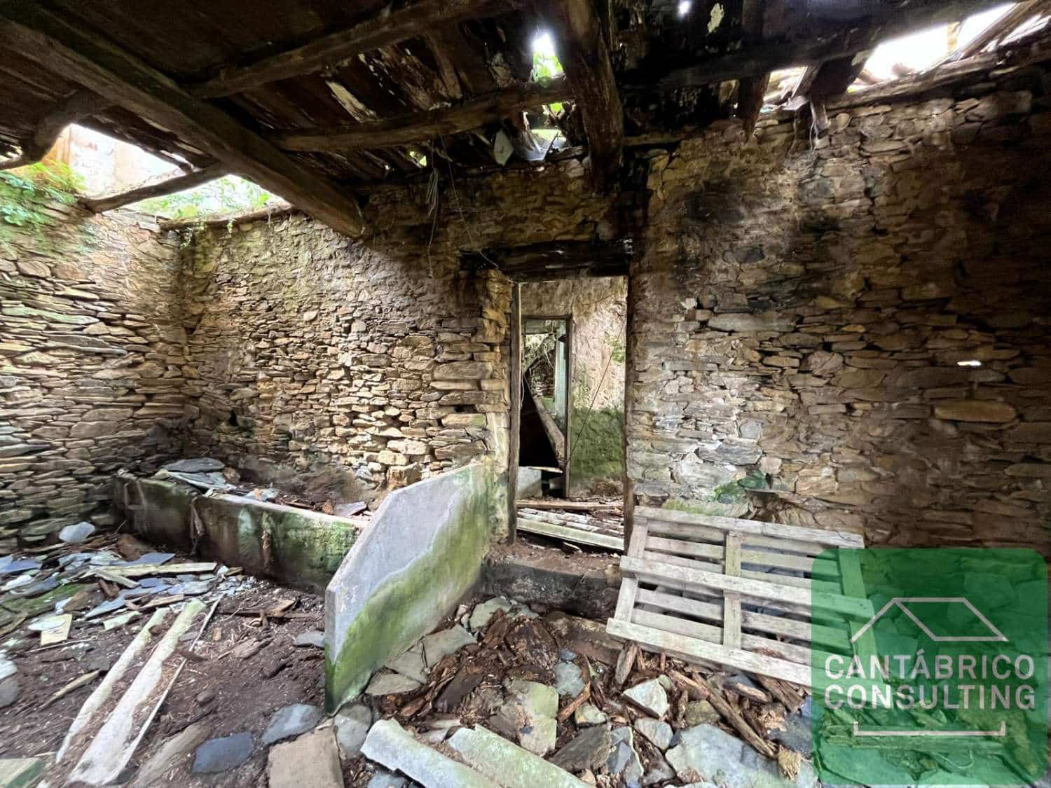 4 sovrum Hus till salu i Castropol - 80 000 € (Ref: 8956868)